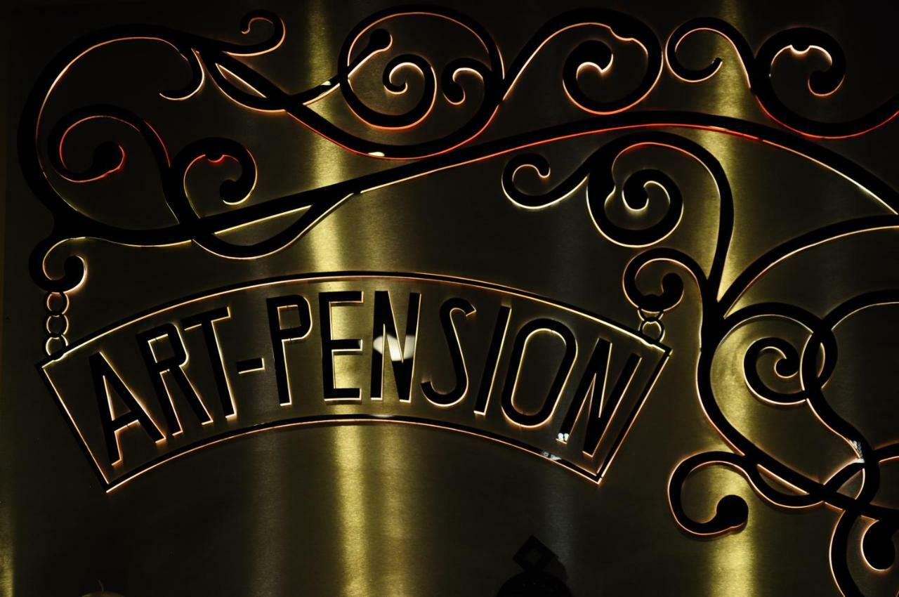 Hotel Nad Morzem- Art-Pension Świerzno Exteriör bild
